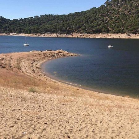 Precioso Piso En La Playa De Madrid A 45 Min Del Centro De La Ciudad Apartment San Martin de Valdeiglesias Luaran gambar
