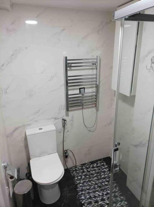 Precioso Piso En La Playa De Madrid A 45 Min Del Centro De La Ciudad Apartment San Martin de Valdeiglesias Luaran gambar